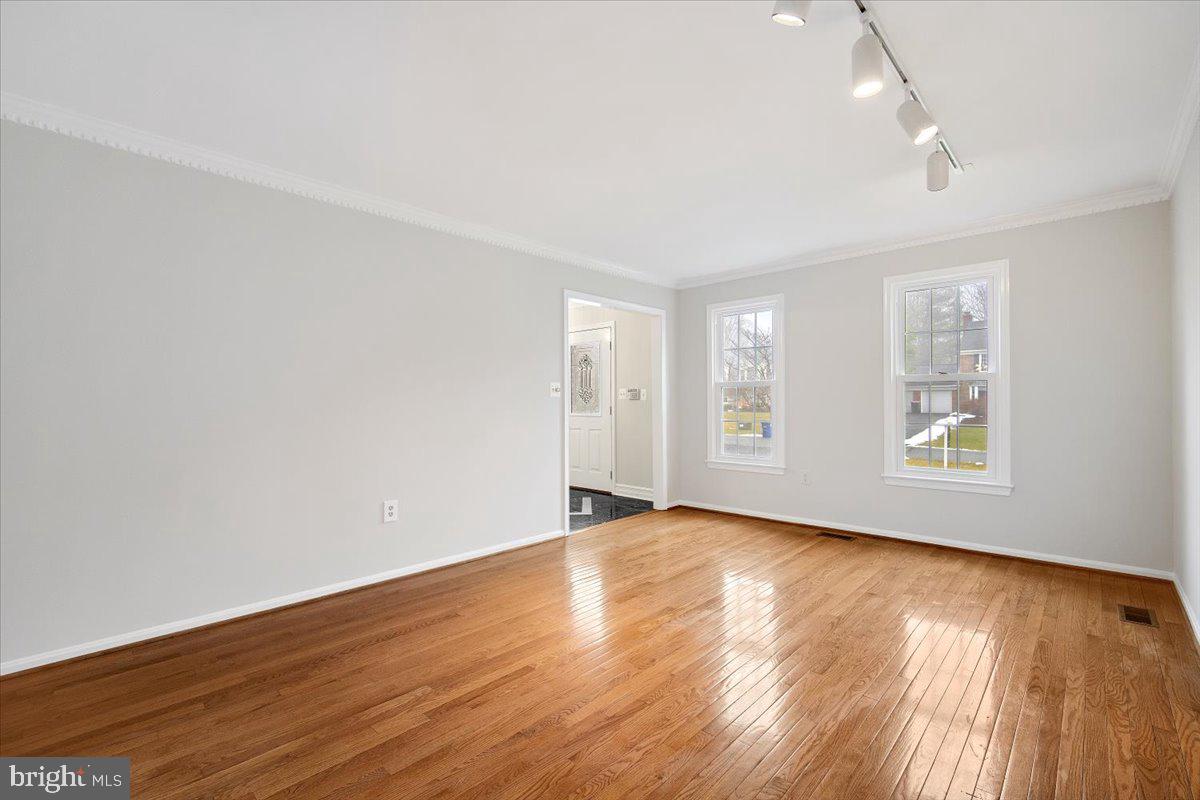 ELLENWOOD - Residential