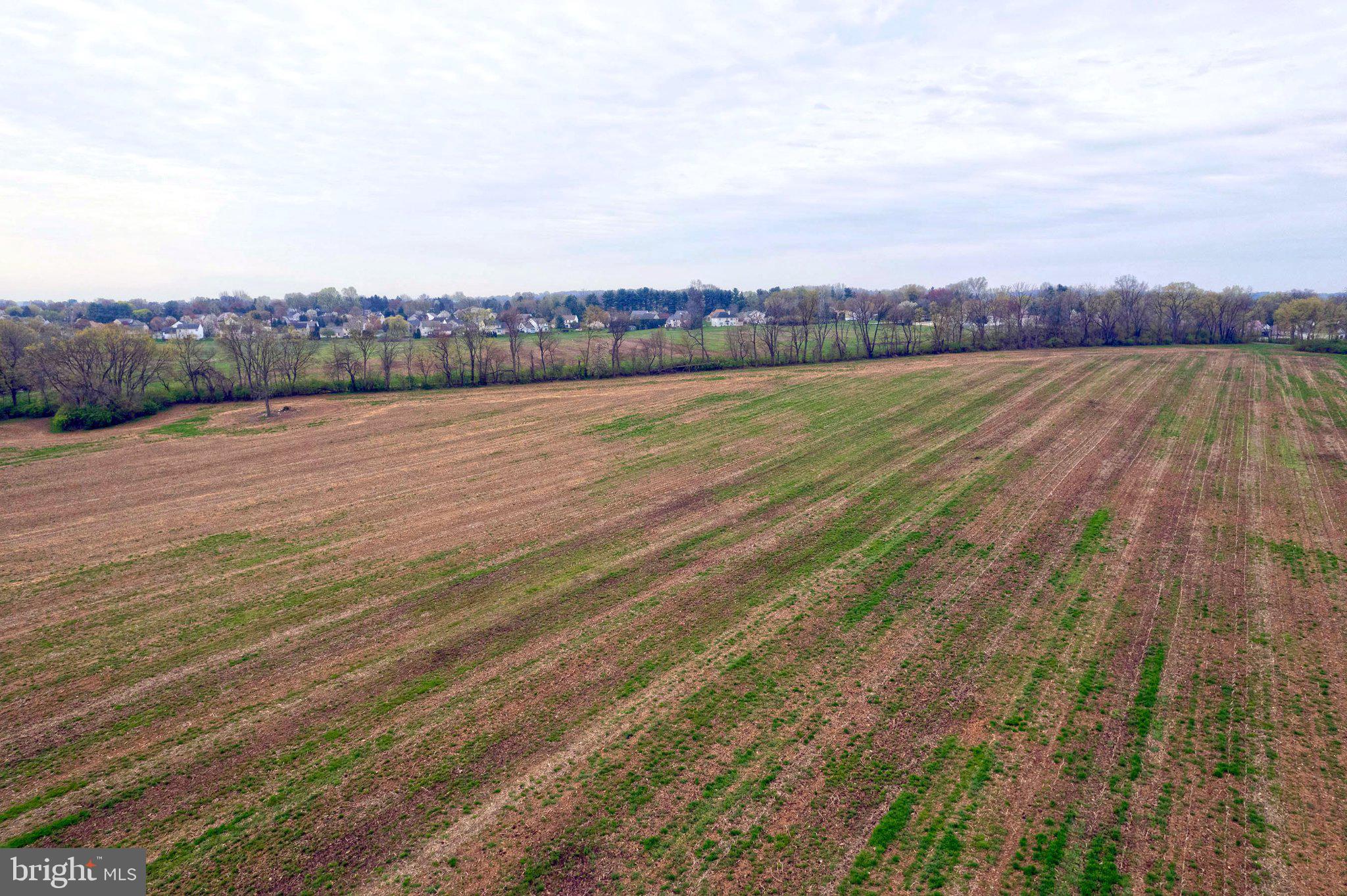 495 E OREGON ROAD 5 AC