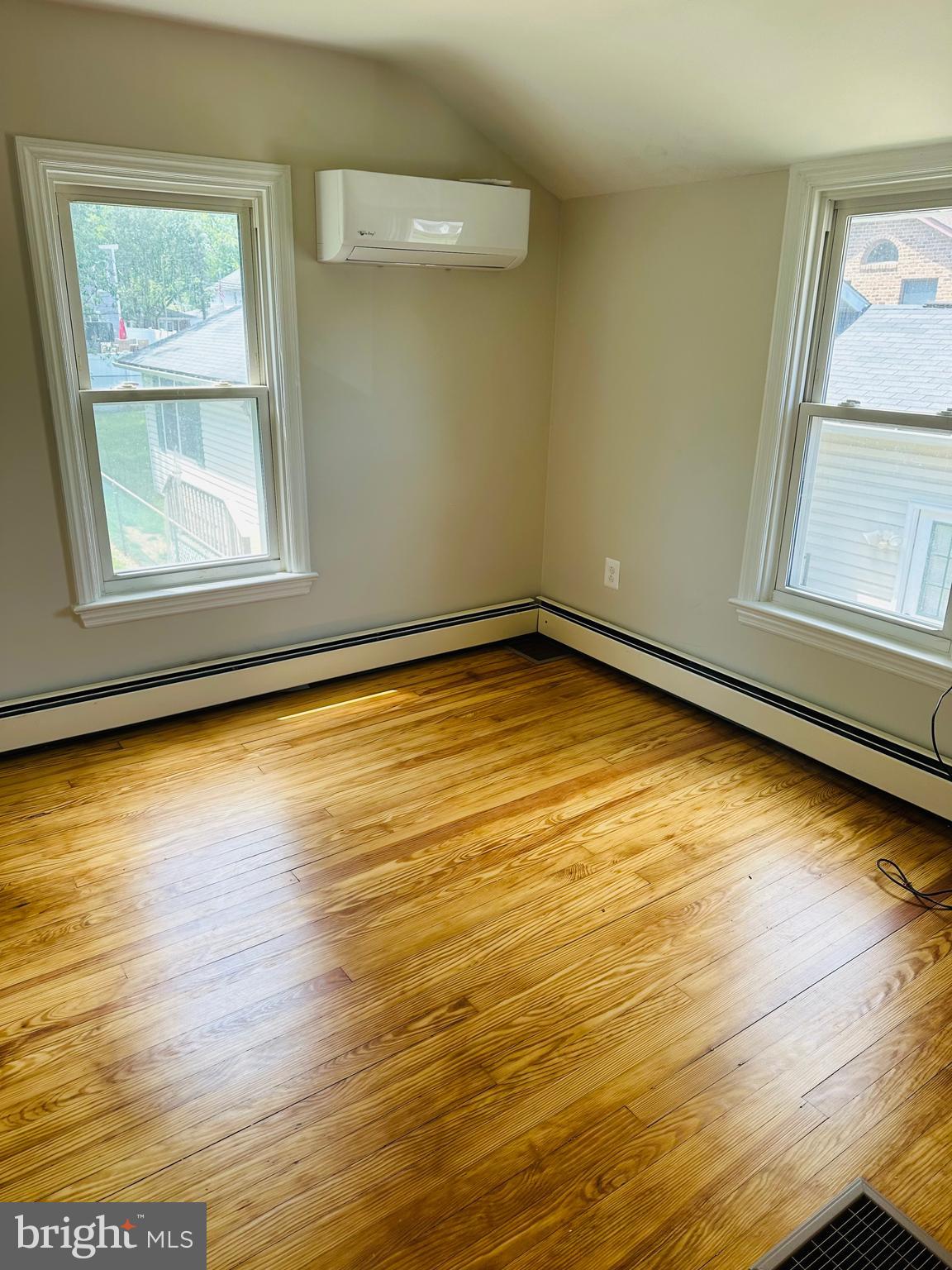 FUNKSTOWN - Residential