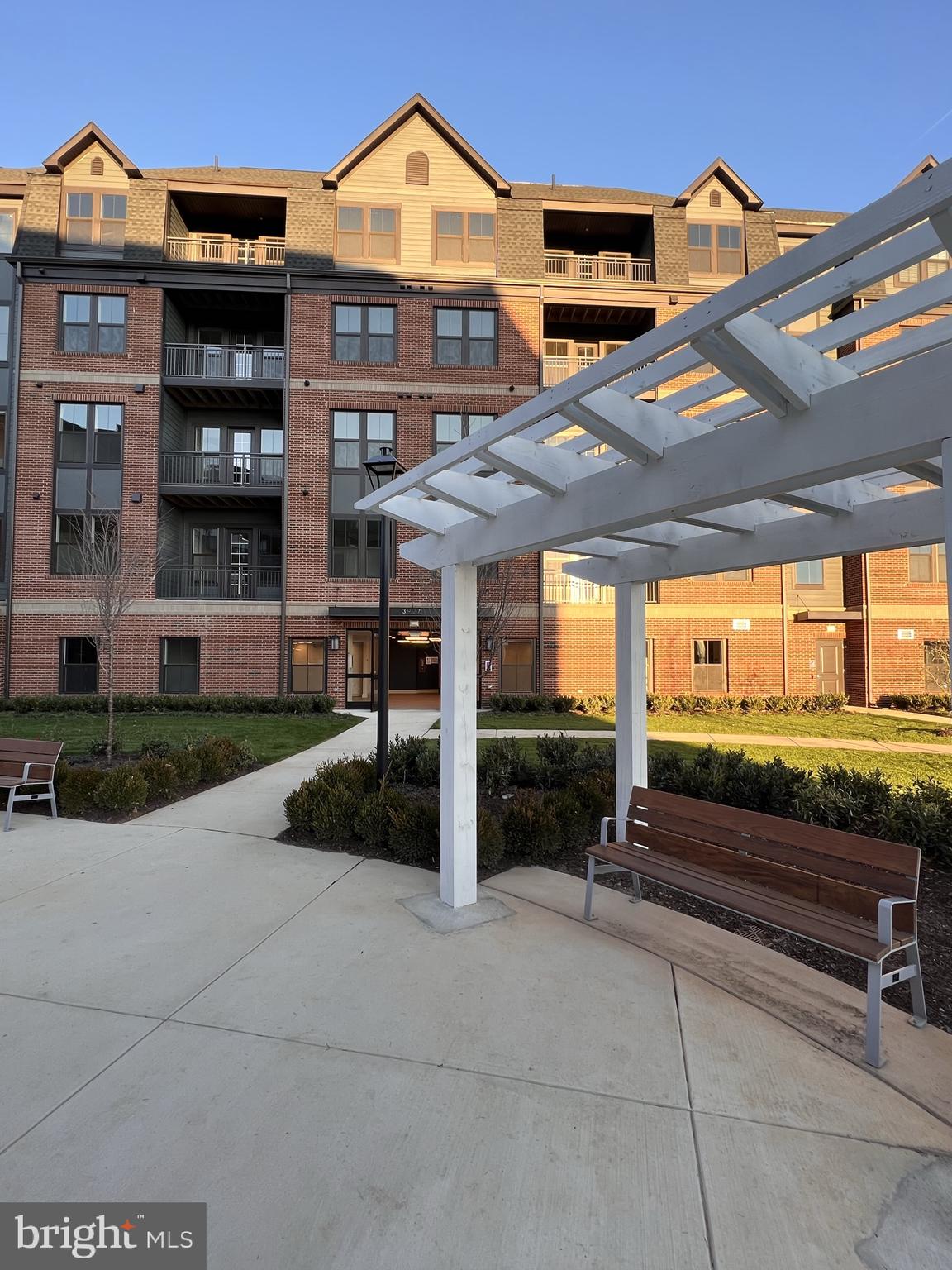 FAIR RIDGE - Residential Lease