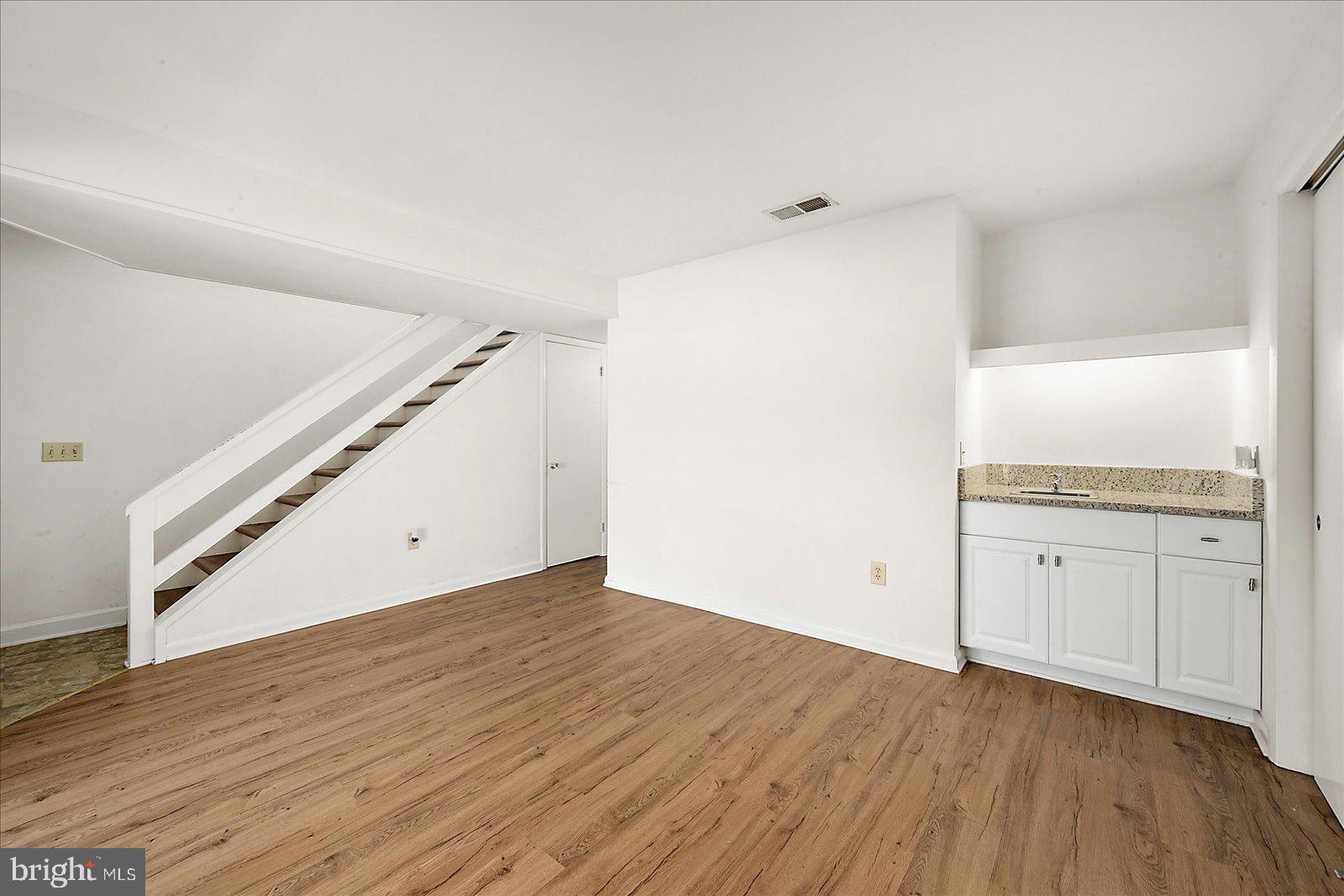 OCEAN PINES - BAY COLONY - Residential