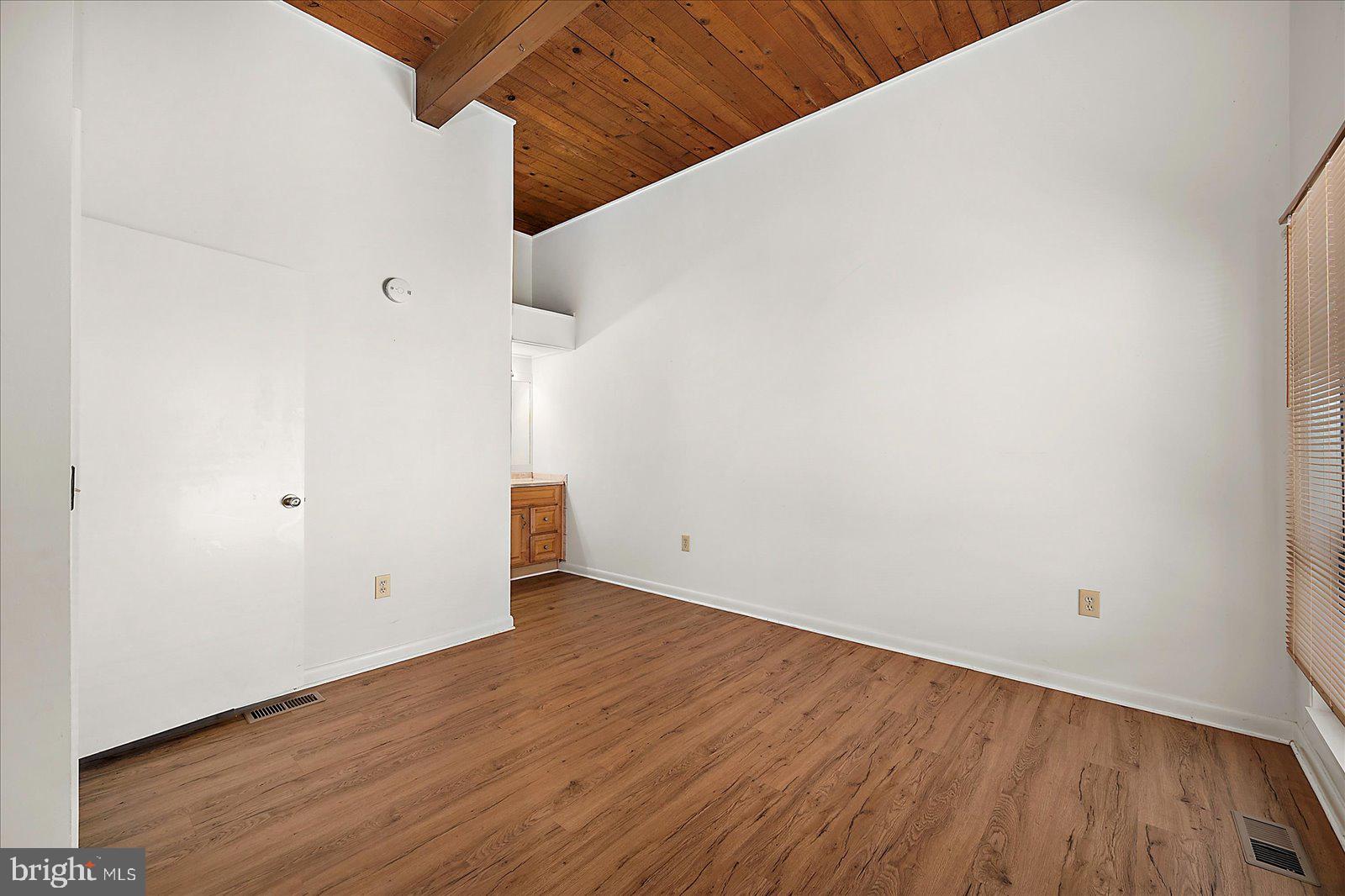 OCEAN PINES - BAY COLONY - Residential