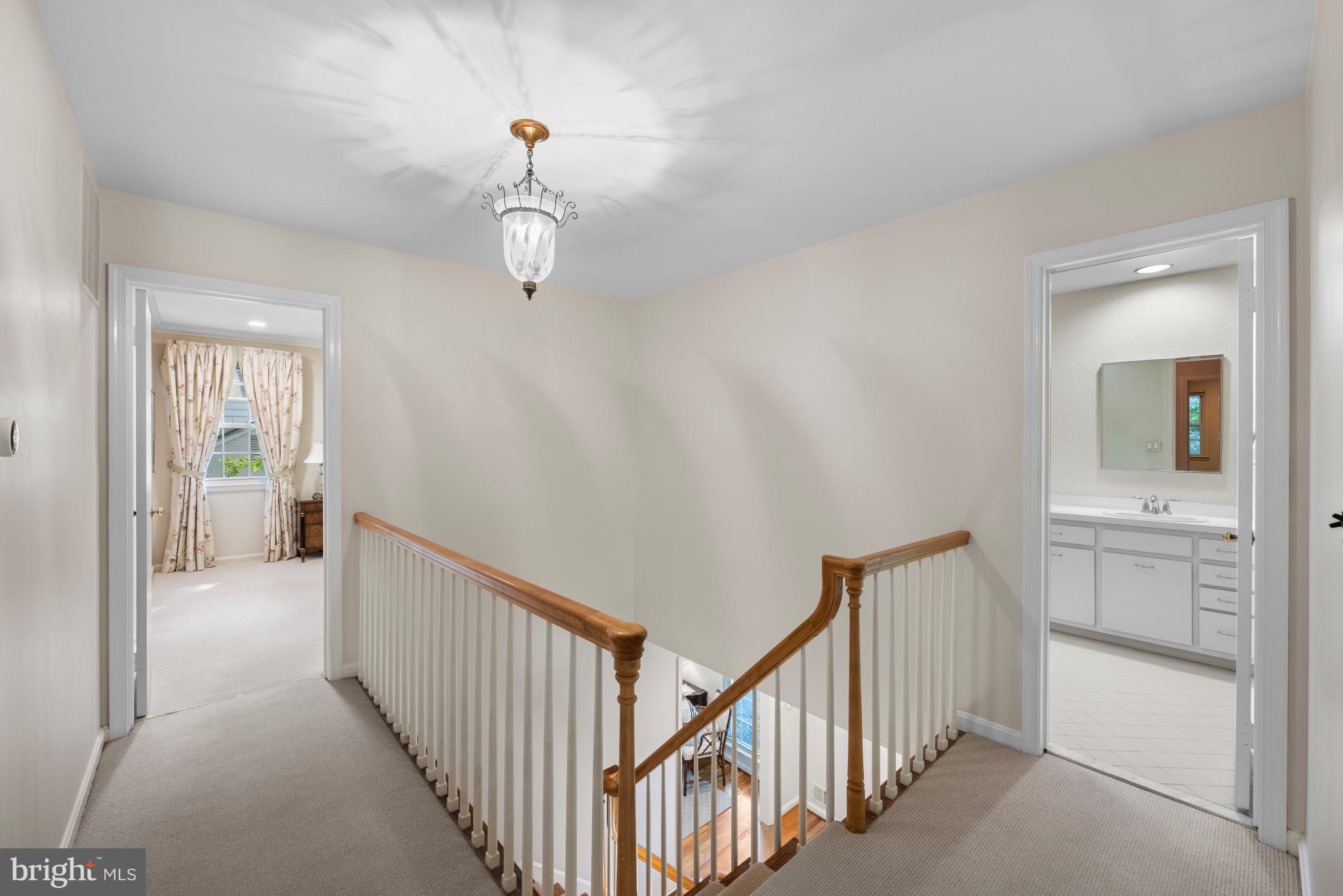 MONTROSE WOODS - Residential