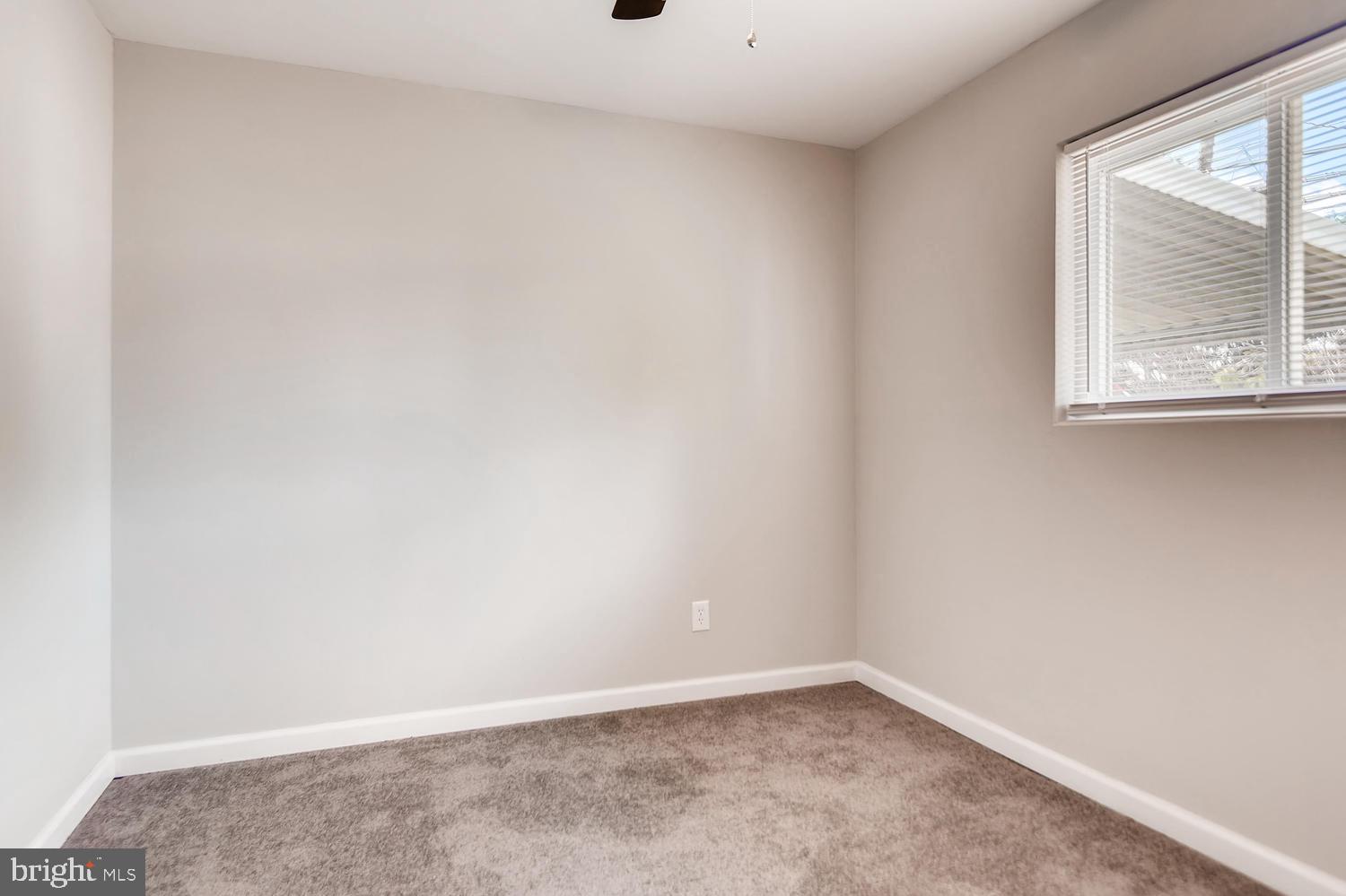 DOUBLE ROCK - Residential