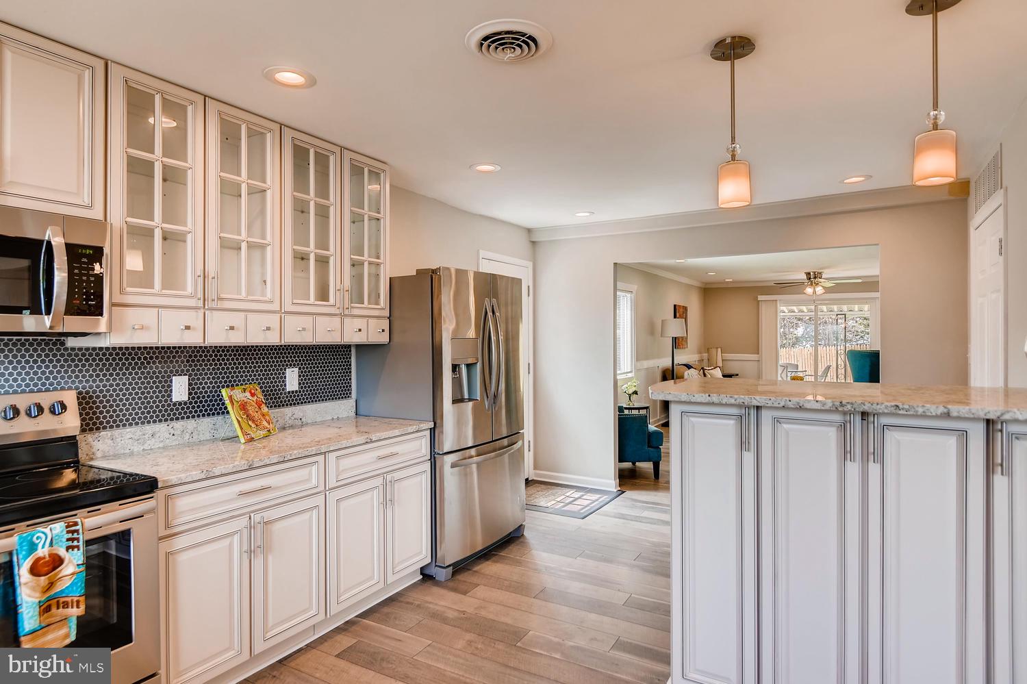 DOUBLE ROCK - Residential