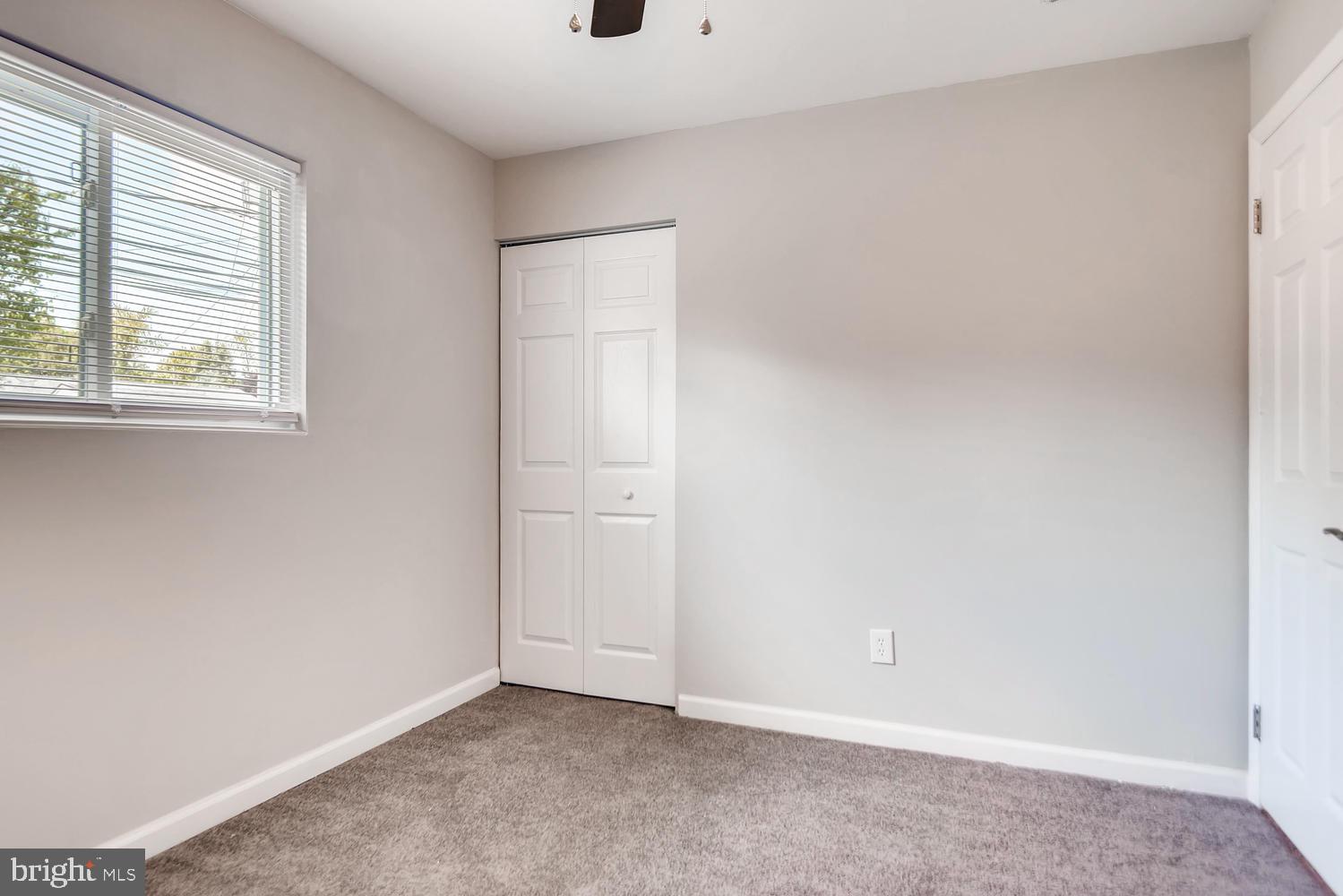 DOUBLE ROCK - Residential