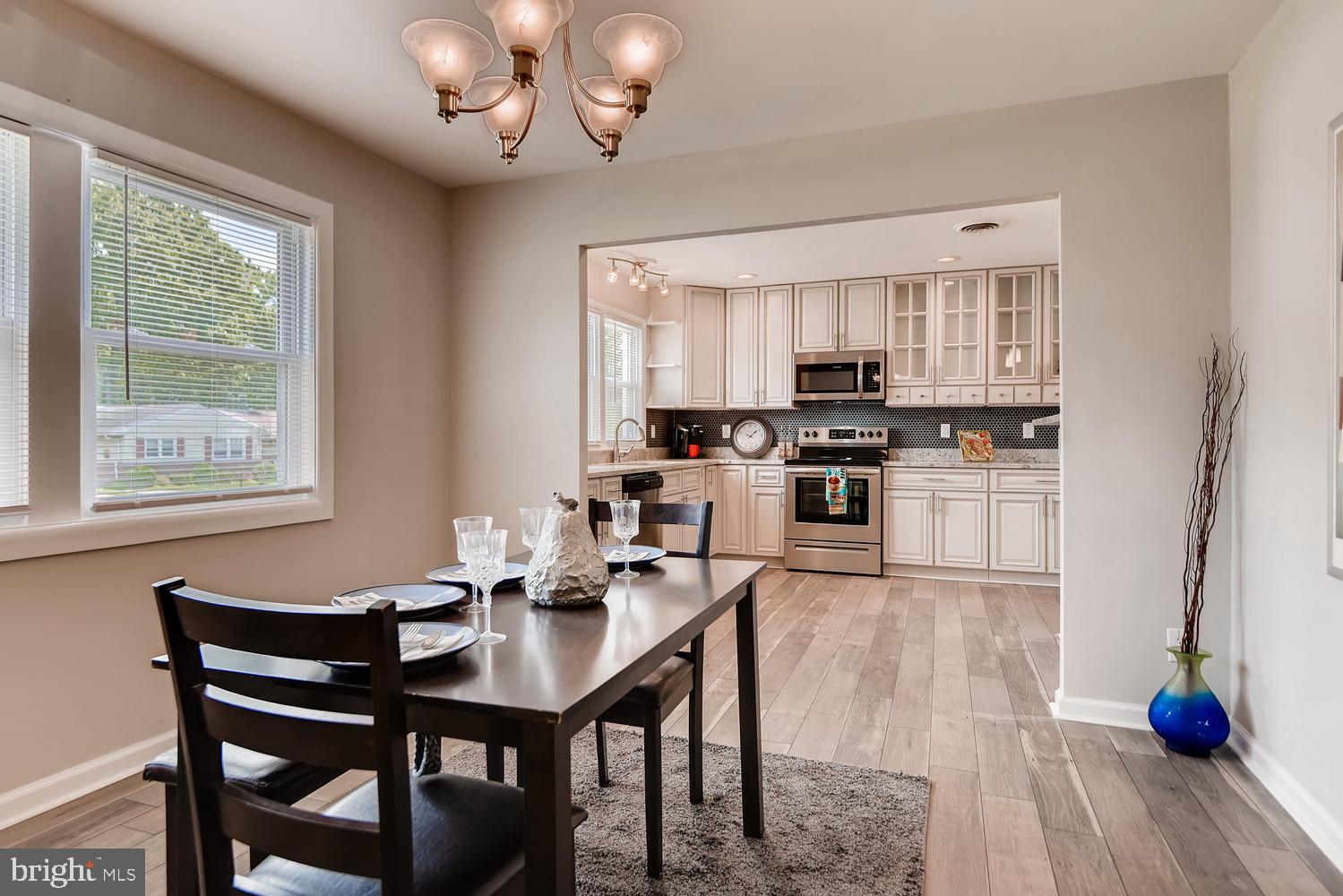 DOUBLE ROCK - Residential