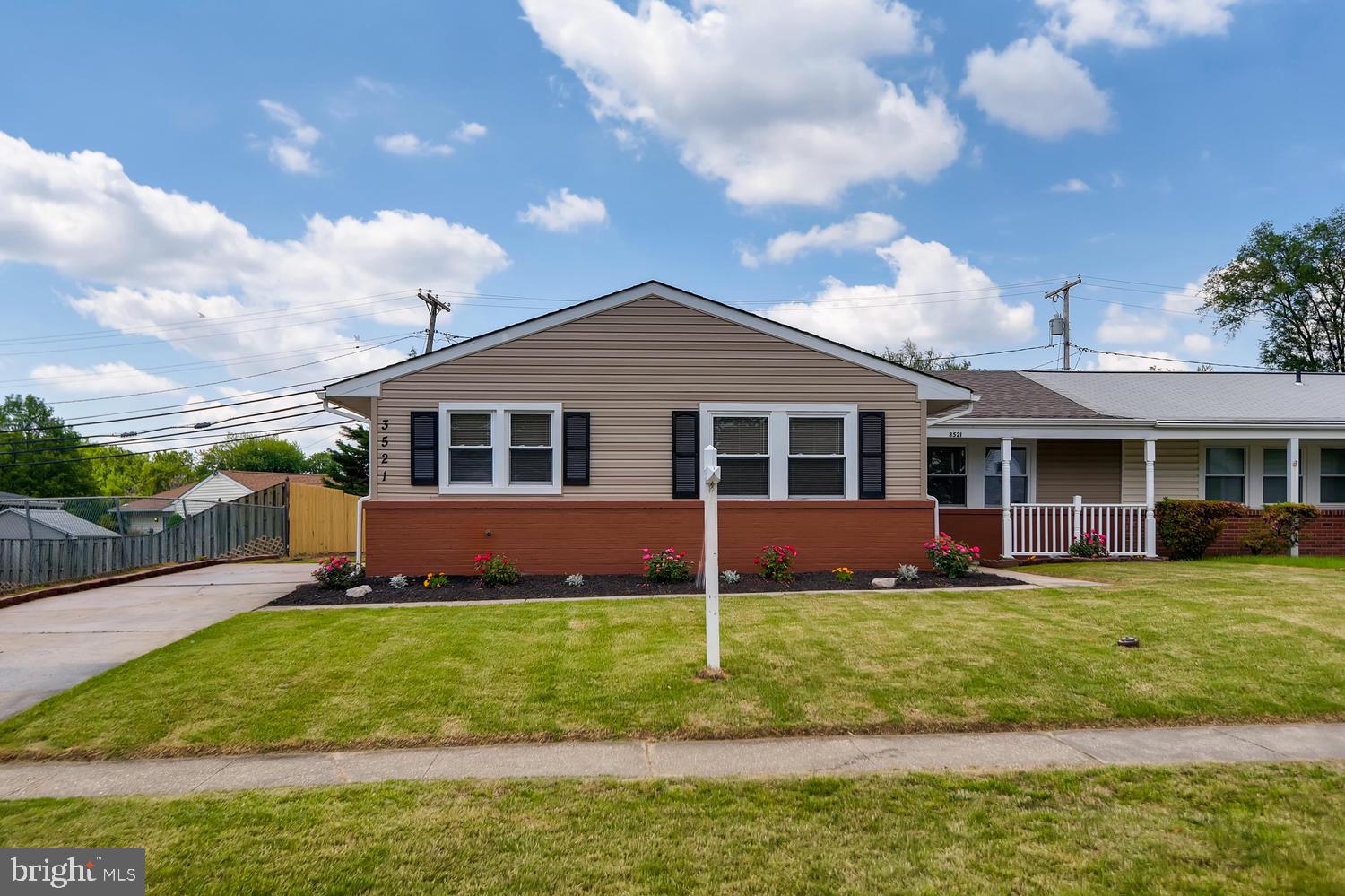 DOUBLE ROCK - Residential