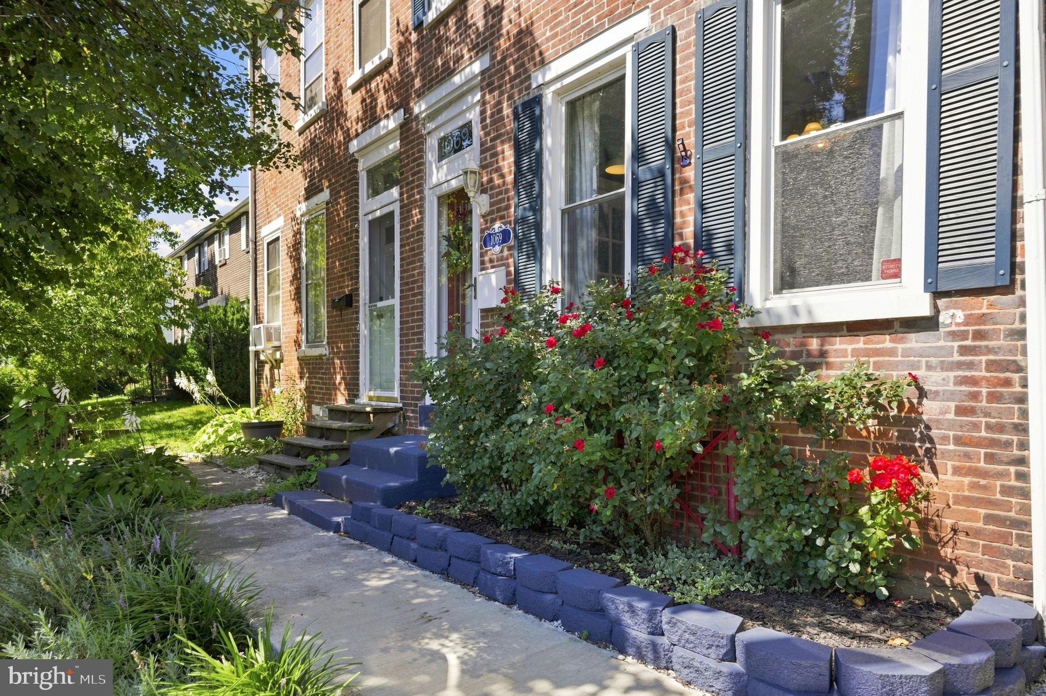 1069 SOUTH STREET