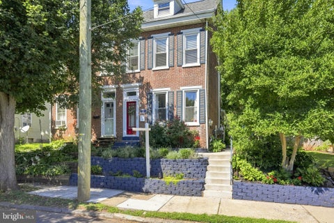 Photo of 1069 South Street, POTTSTOWN, PA 19464 (MLS # PAMC2192852)