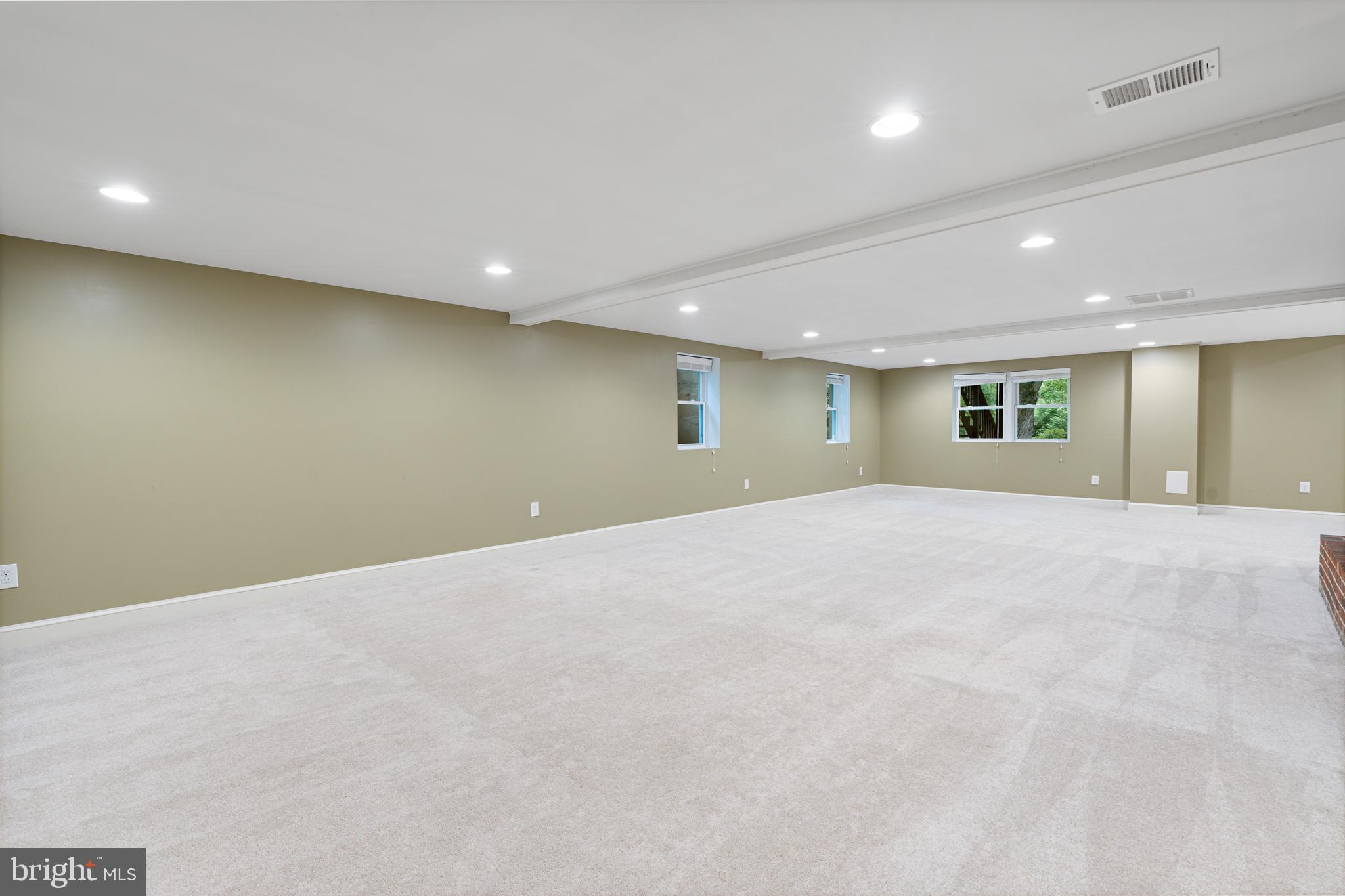 CHESTERBROOK - Residential Lease