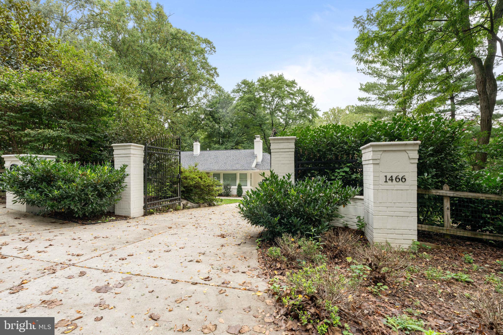 CHESTERBROOK - Residential Lease