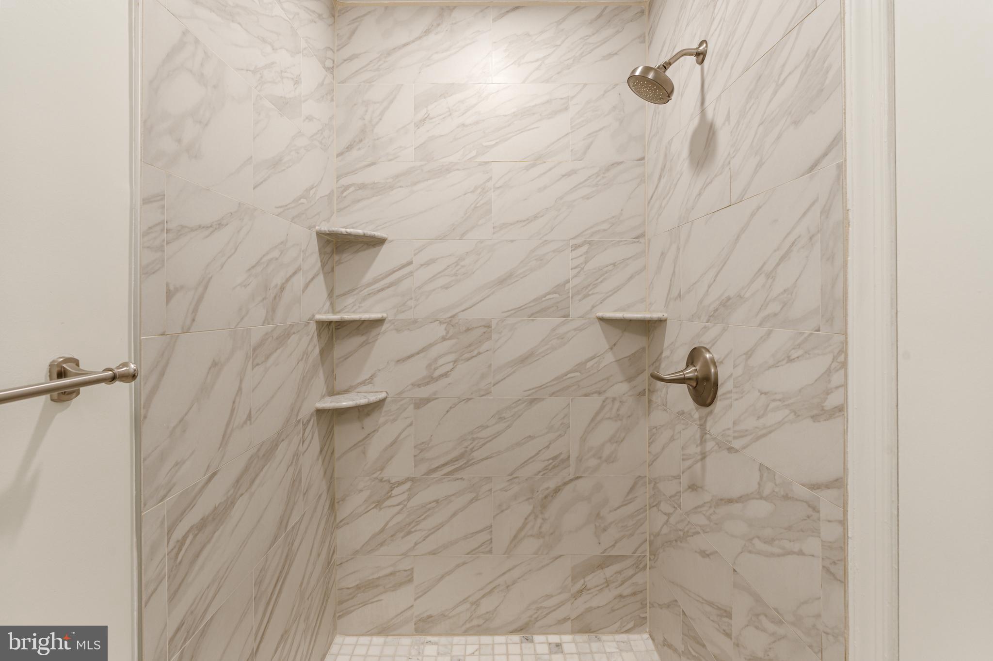 CHESTERBROOK - Residential Lease