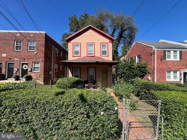 1014 48TH STREET NE