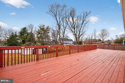 MILL CREEK TOWNE - Residential Lease