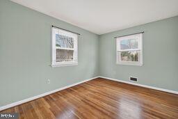 MILL CREEK TOWNE - Residential Lease