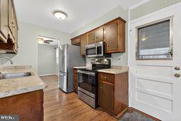 MILL CREEK TOWNE - Residential Lease