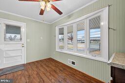 MILL CREEK TOWNE - Residential Lease