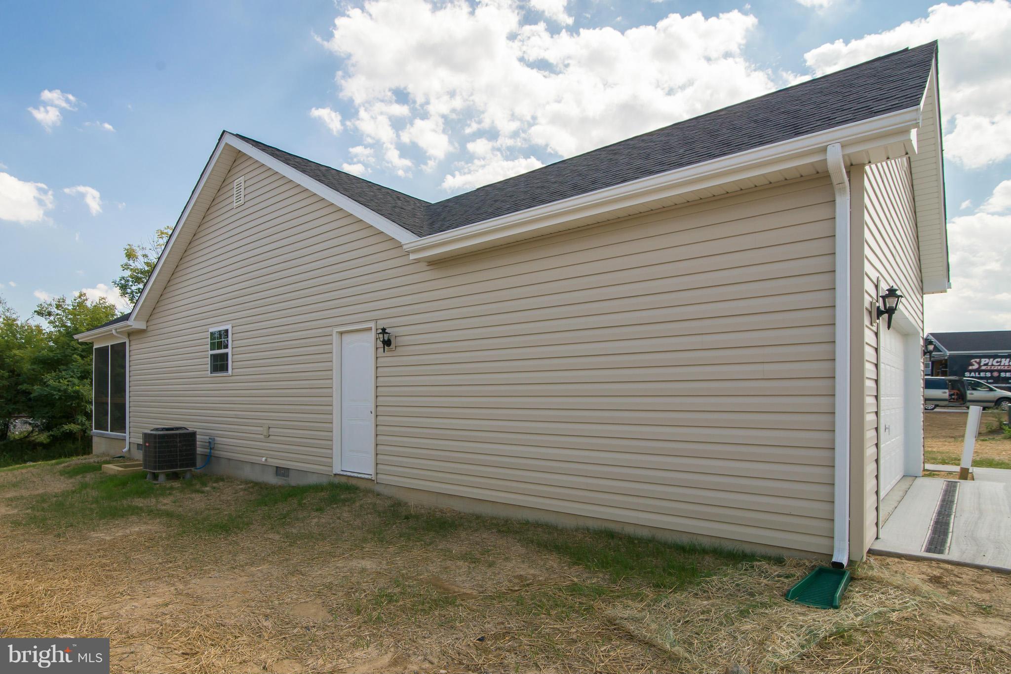 BOYDS CROSSING - Residential