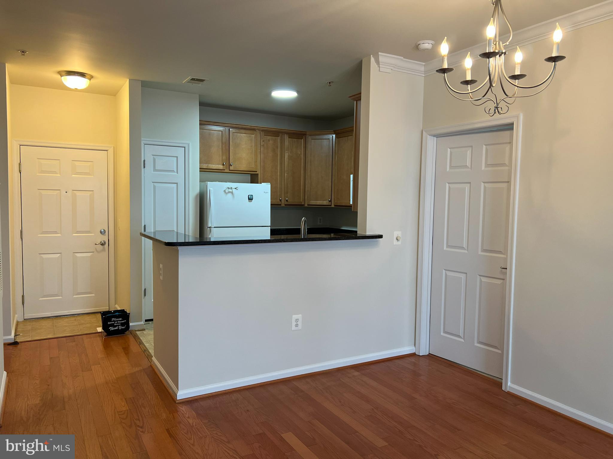 CHANTILLY PARK - Residential Lease