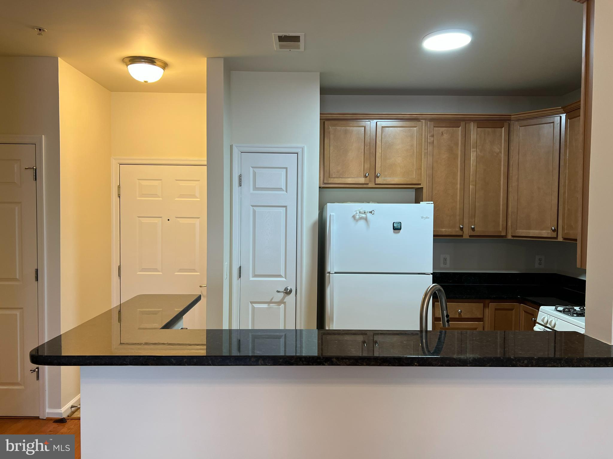 CHANTILLY PARK - Residential Lease