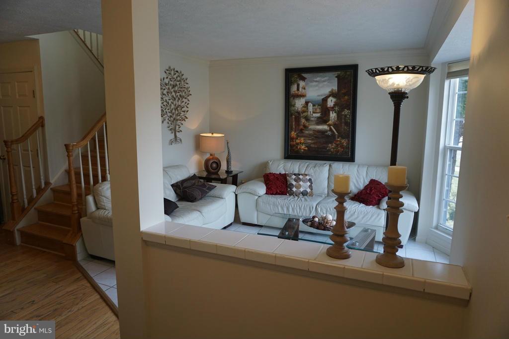 SENECA PARK NORTH - Residential Lease