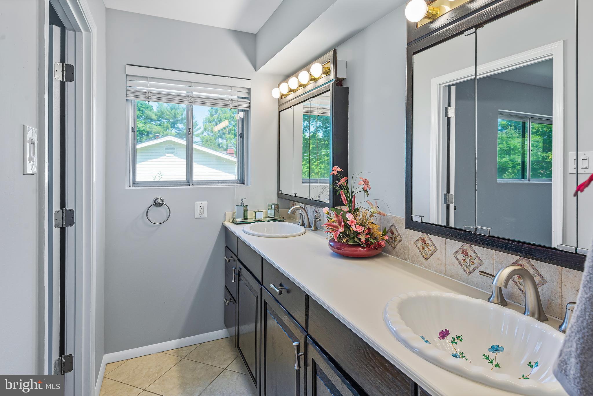 HUNGERFORD - Residential