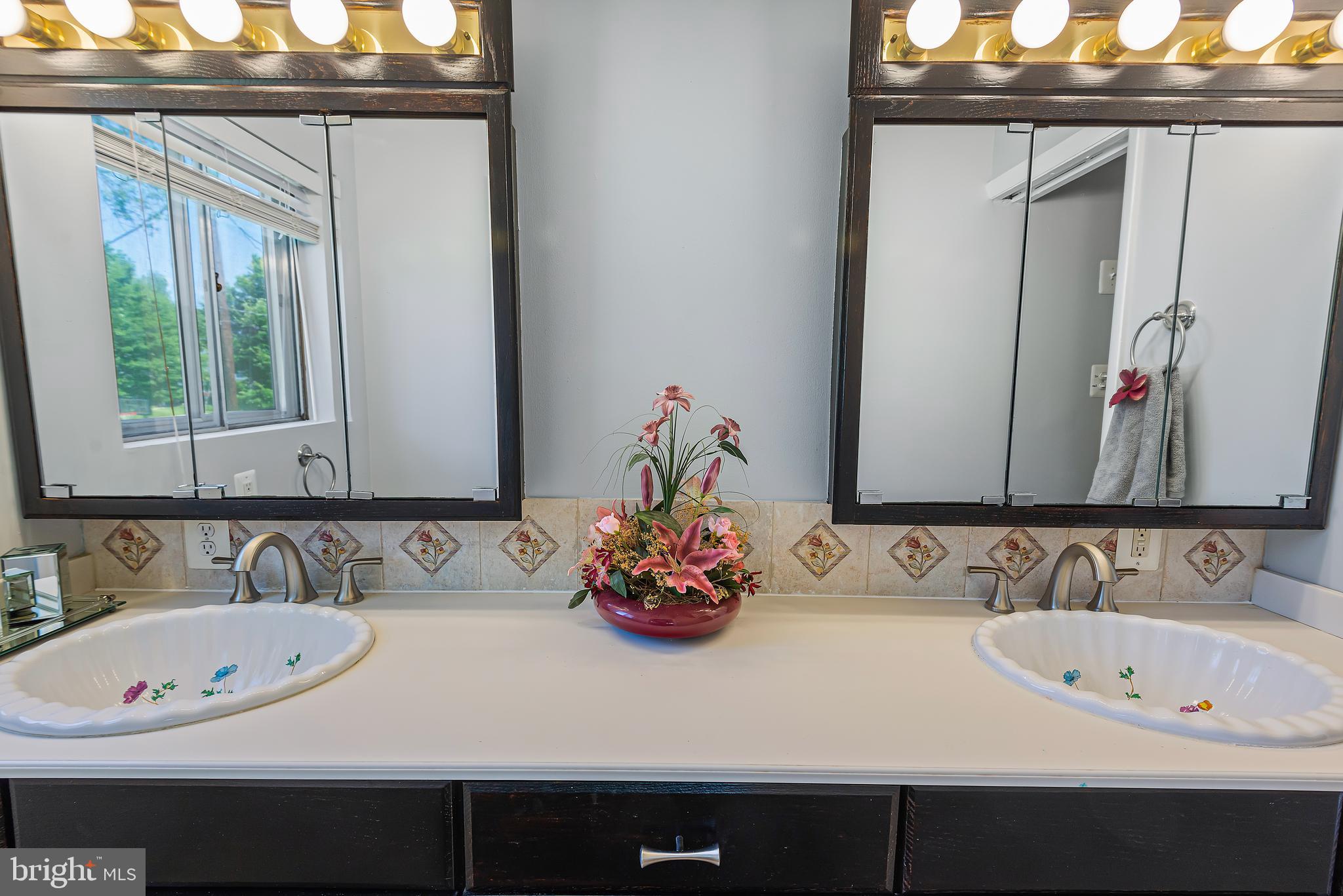 HUNGERFORD - Residential