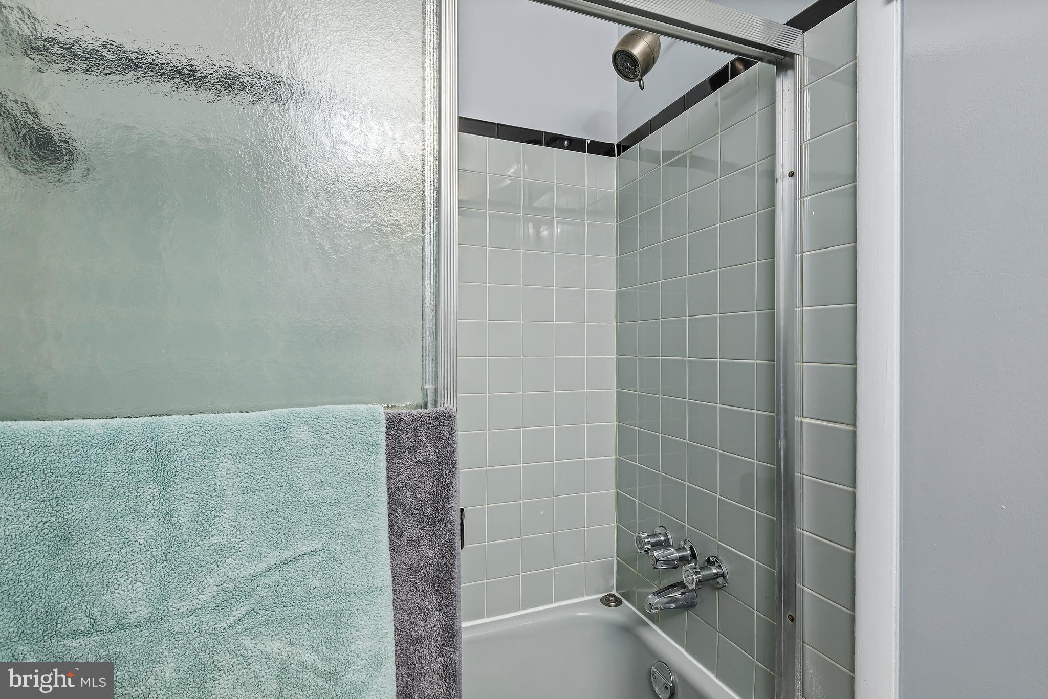 HUNGERFORD - Residential