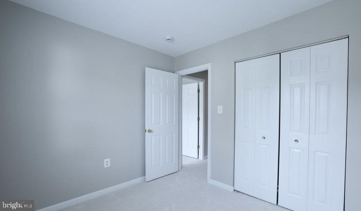 JEFFERSON VILLAGE - Residential Lease