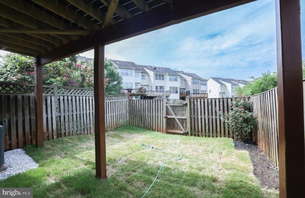 JEFFERSON VILLAGE - Residential Lease