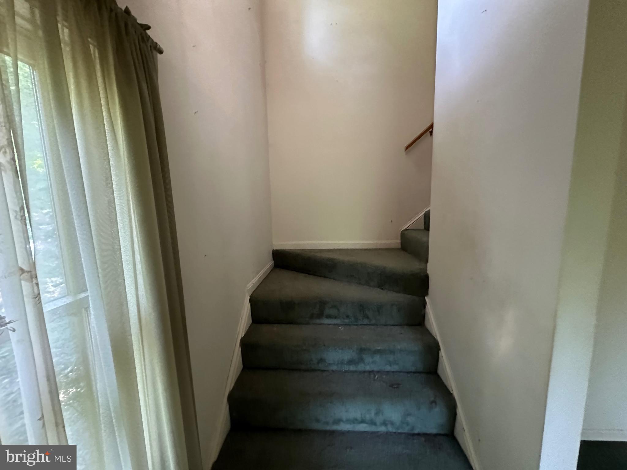 COOLFONT MOUNTAINSIDE - Residential