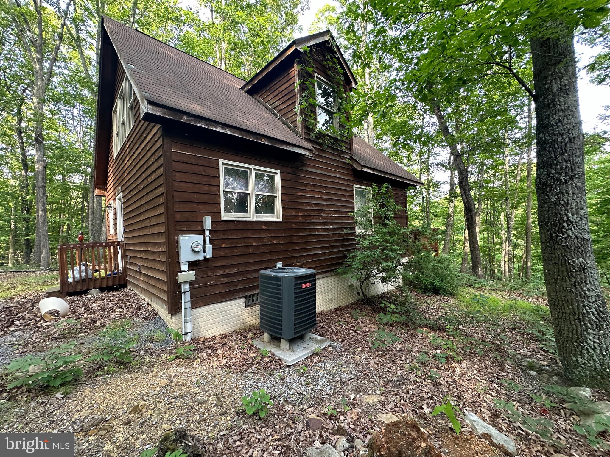 COOLFONT MOUNTAINSIDE - Residential