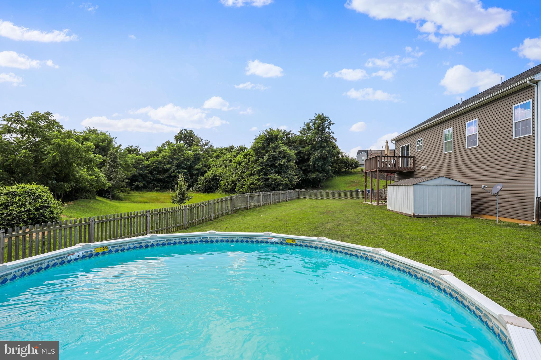 FORT HILL FARMS - Residential