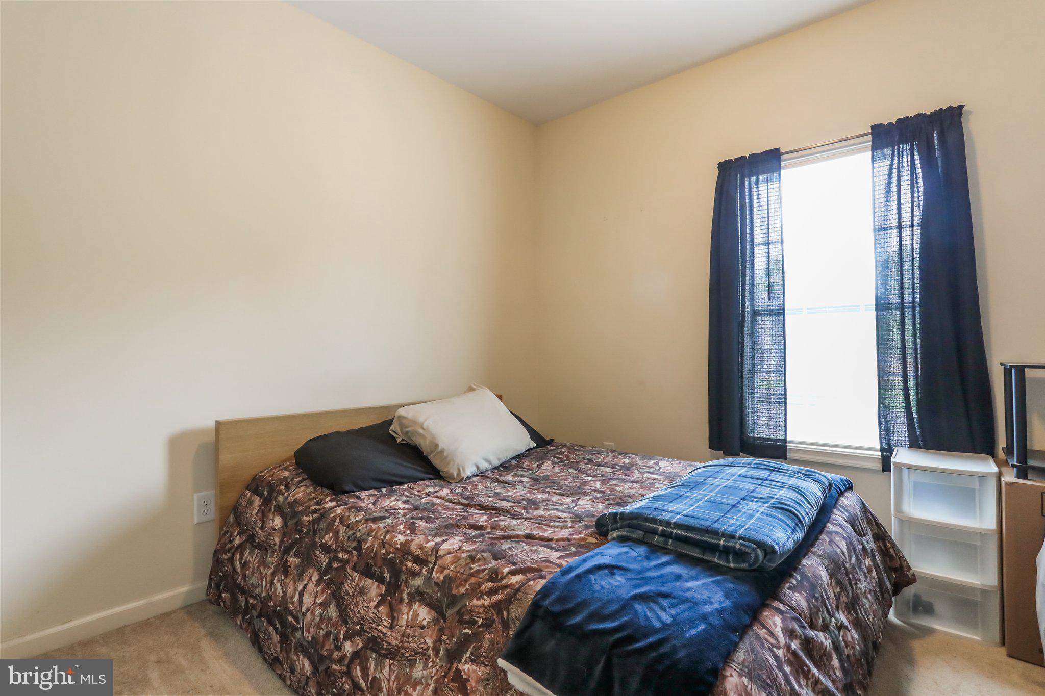 FORT HILL FARMS - Residential