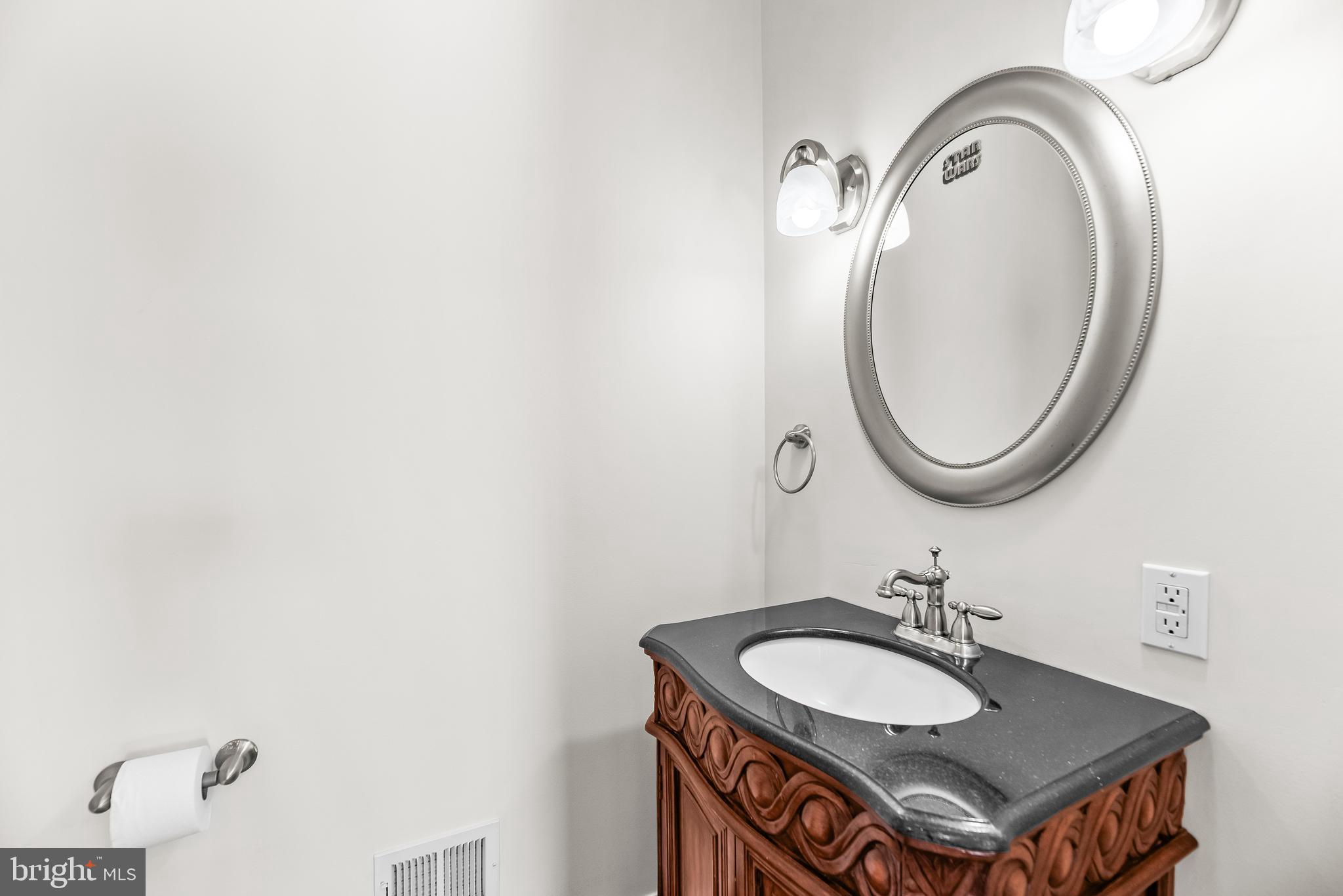 THE HIGHLANDS - Residential