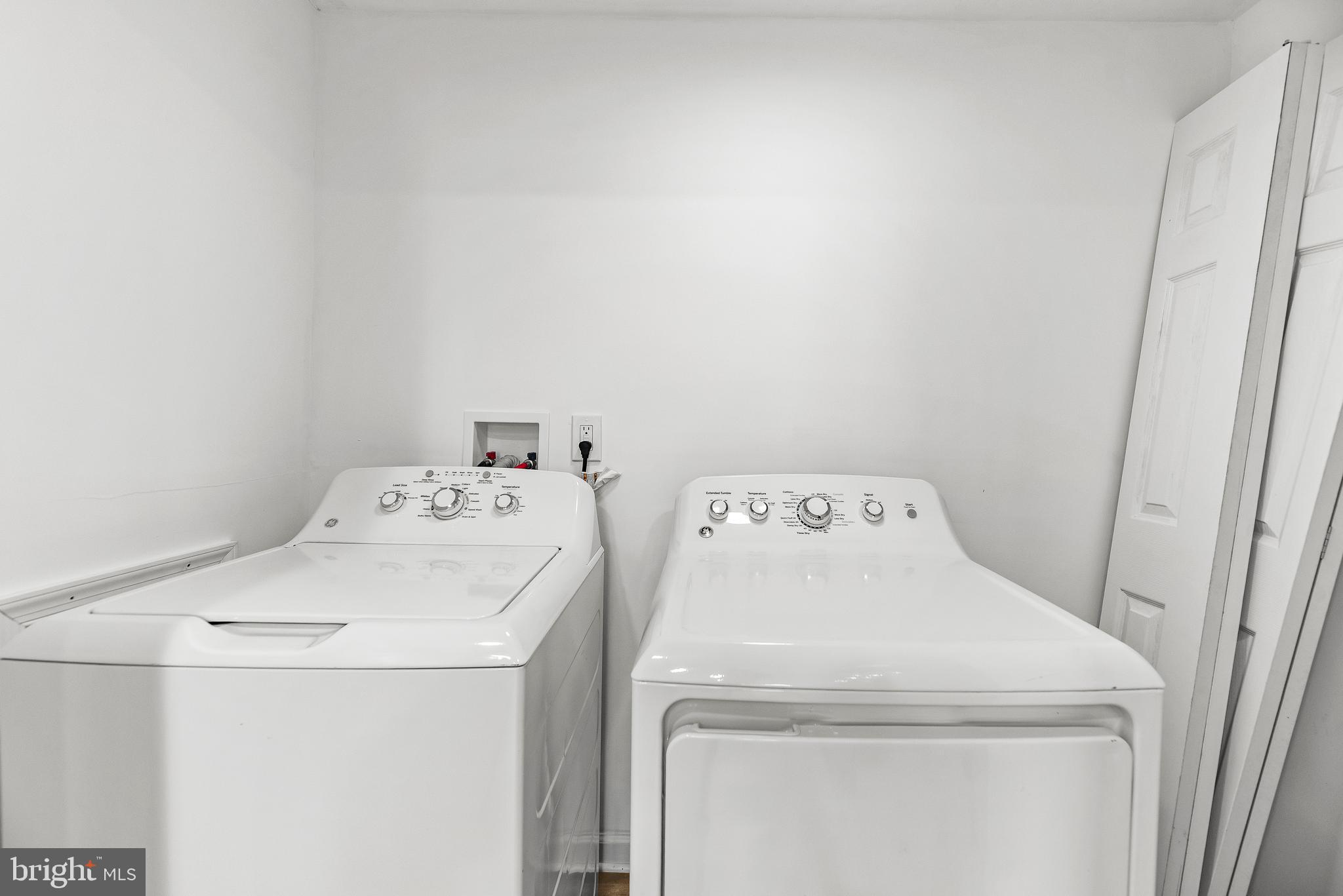 THE HIGHLANDS - Residential