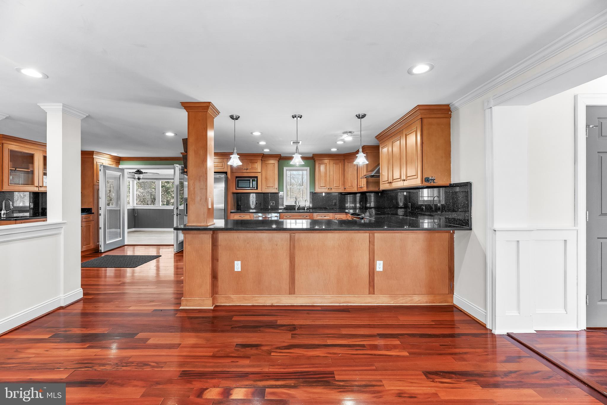 THE HIGHLANDS - Residential