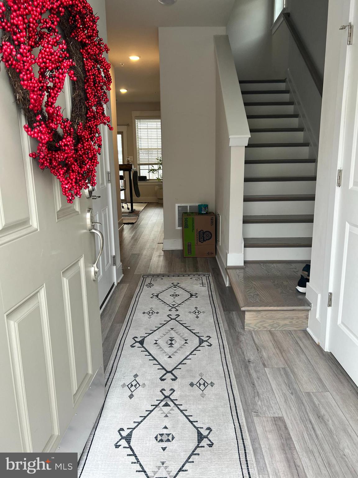 MACALLAN CROSSING - Residential Lease