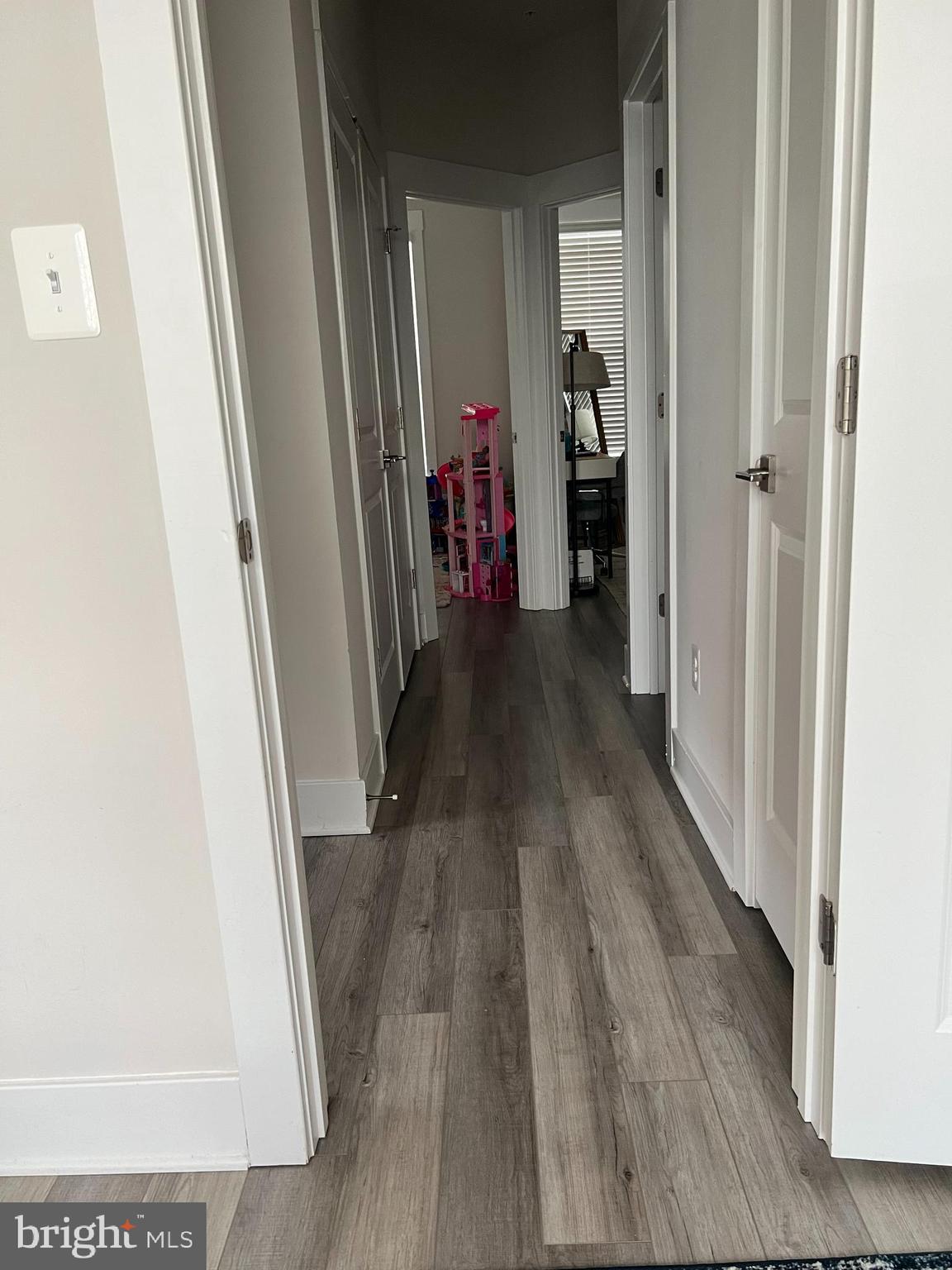 MACALLAN CROSSING - Residential Lease