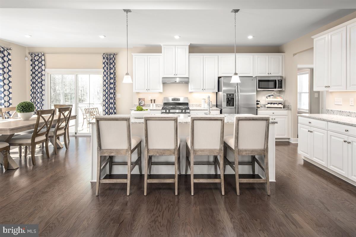 WOODRIDGE AT LAKE LINGANORE - Residential