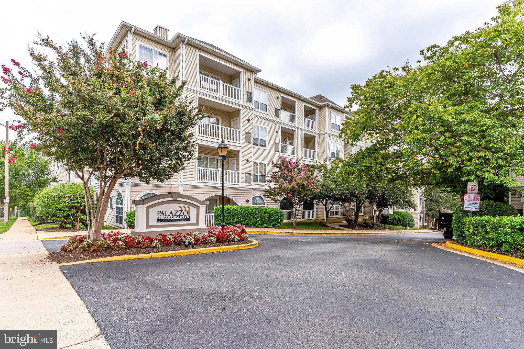 4550 Strutfield Lane Unit 2125, Alexandria, VA 22311