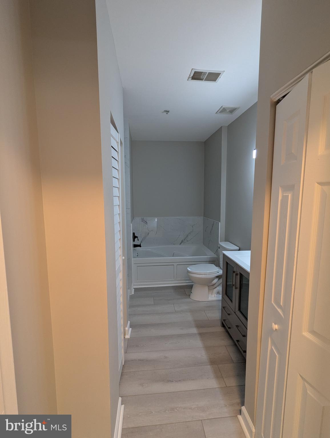 WESTBRIAR - Residential