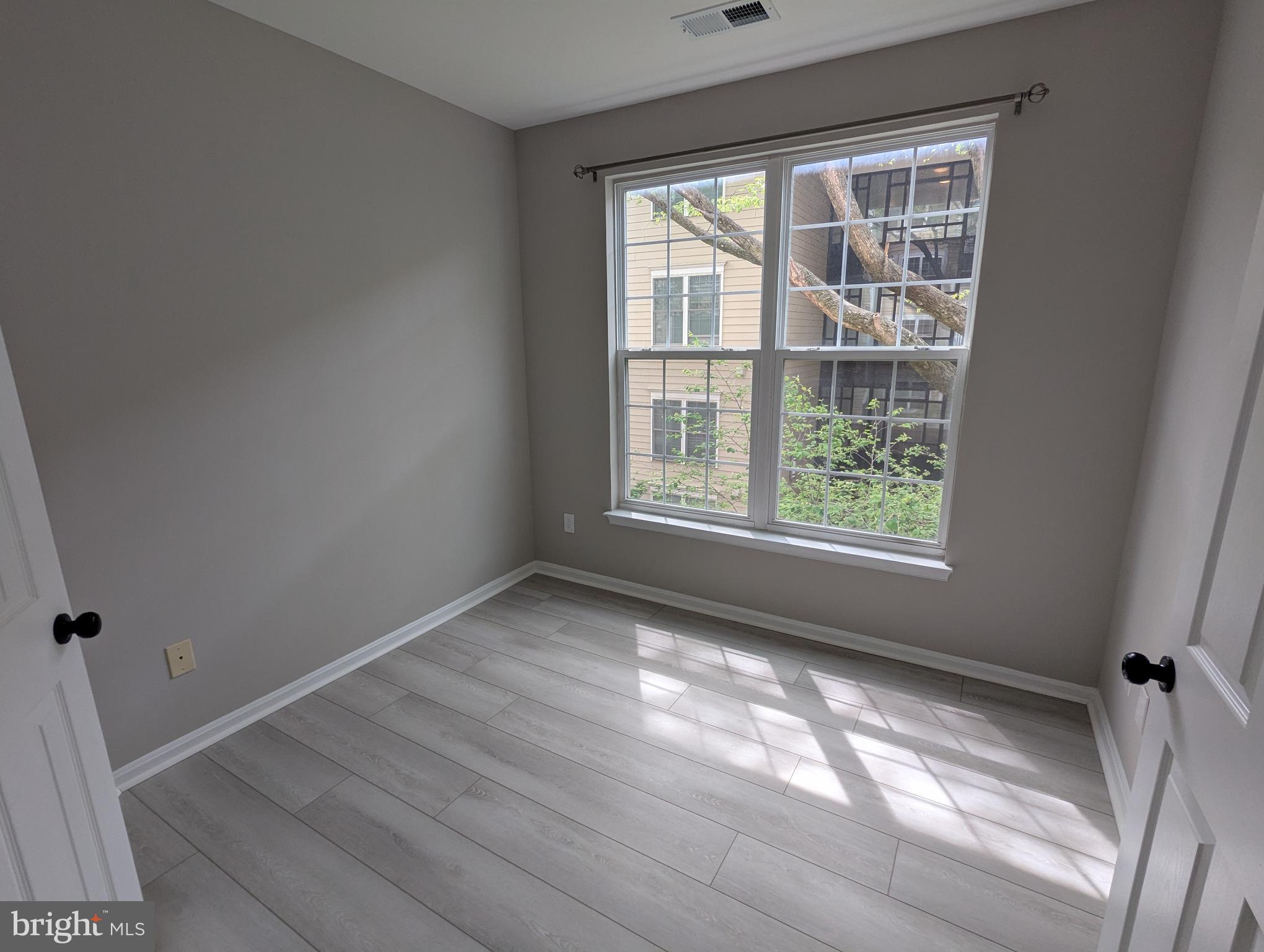 WESTBRIAR - Residential