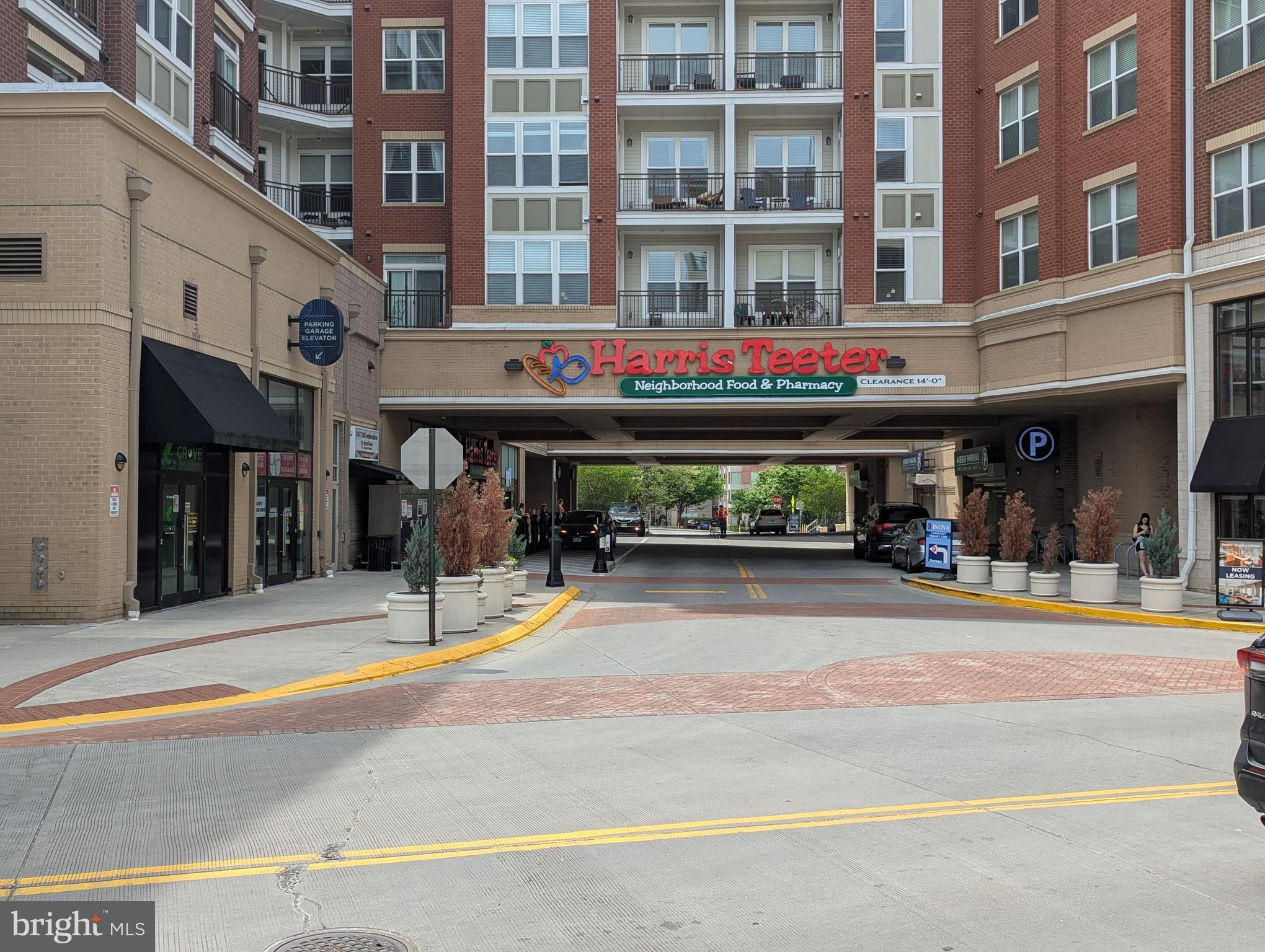 WESTBRIAR - Residential