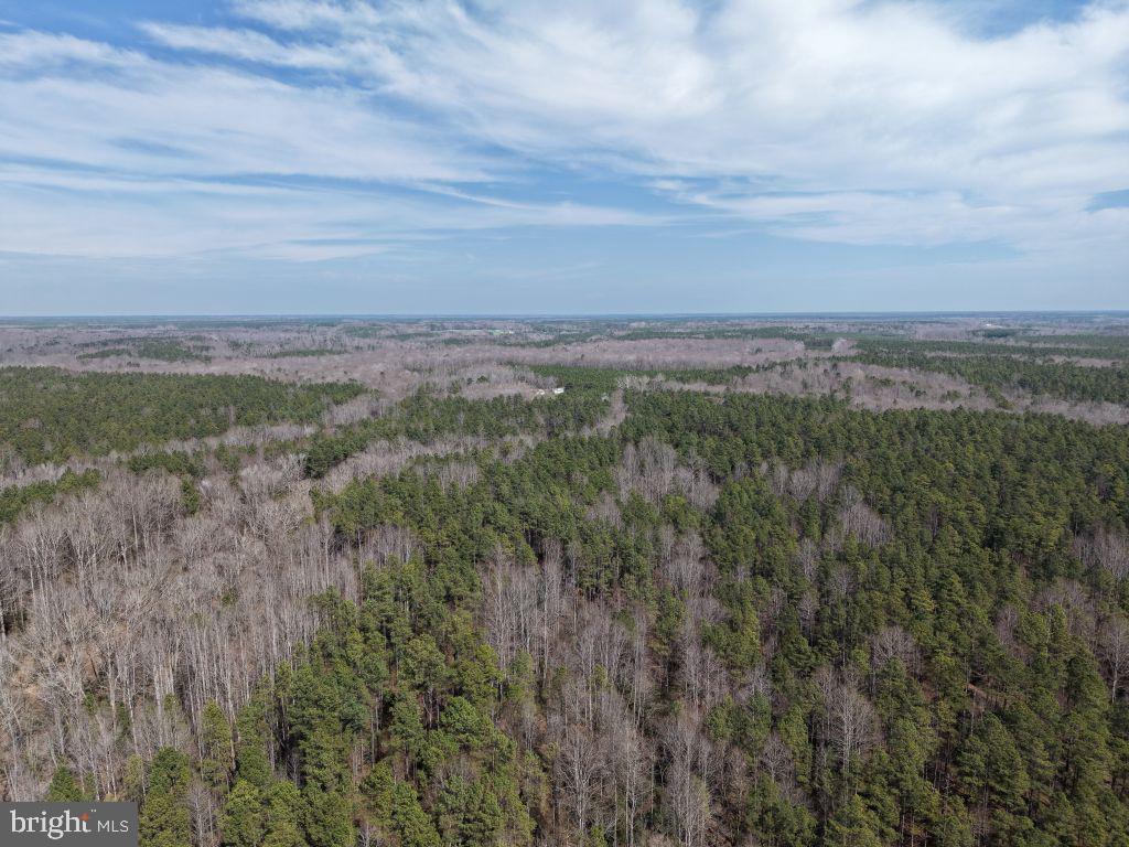 MANTAPIKE LANDING ROAD
