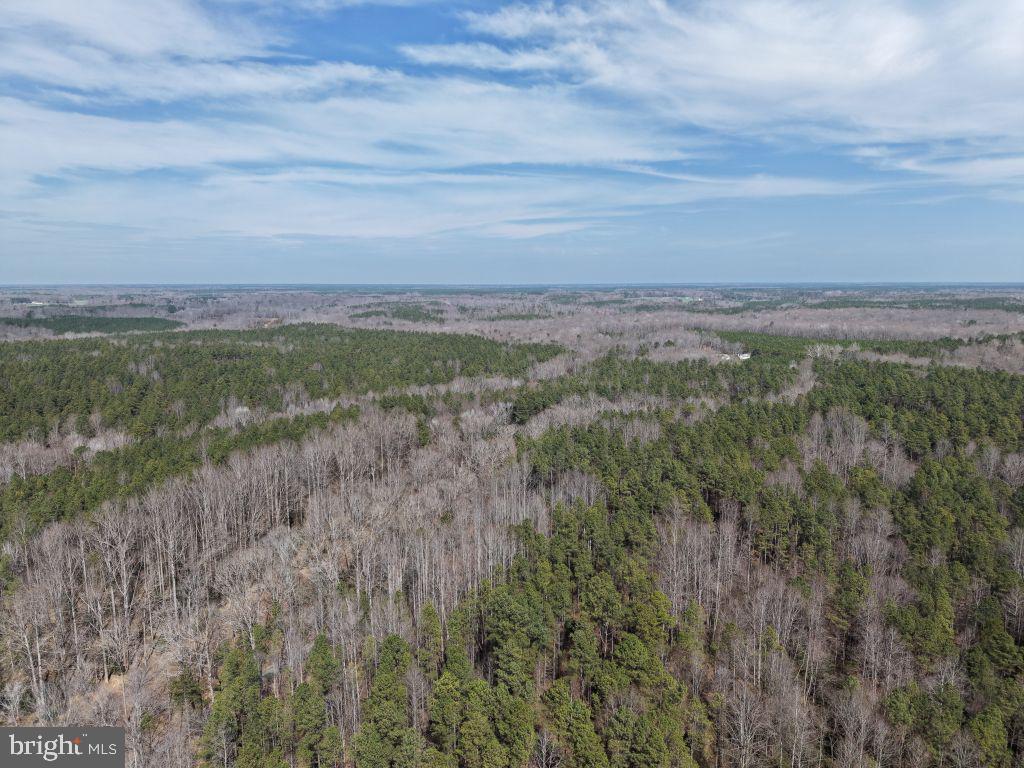 MANTAPIKE LANDING ROAD
