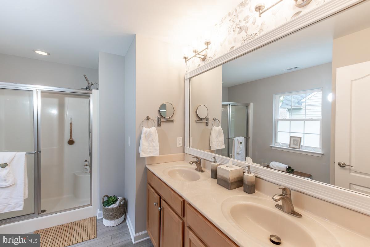 DECATUR FARM - Residential