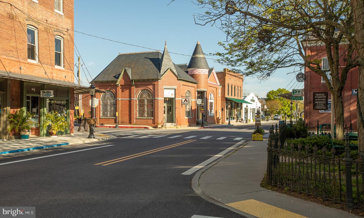 DECATUR FARM - Residential