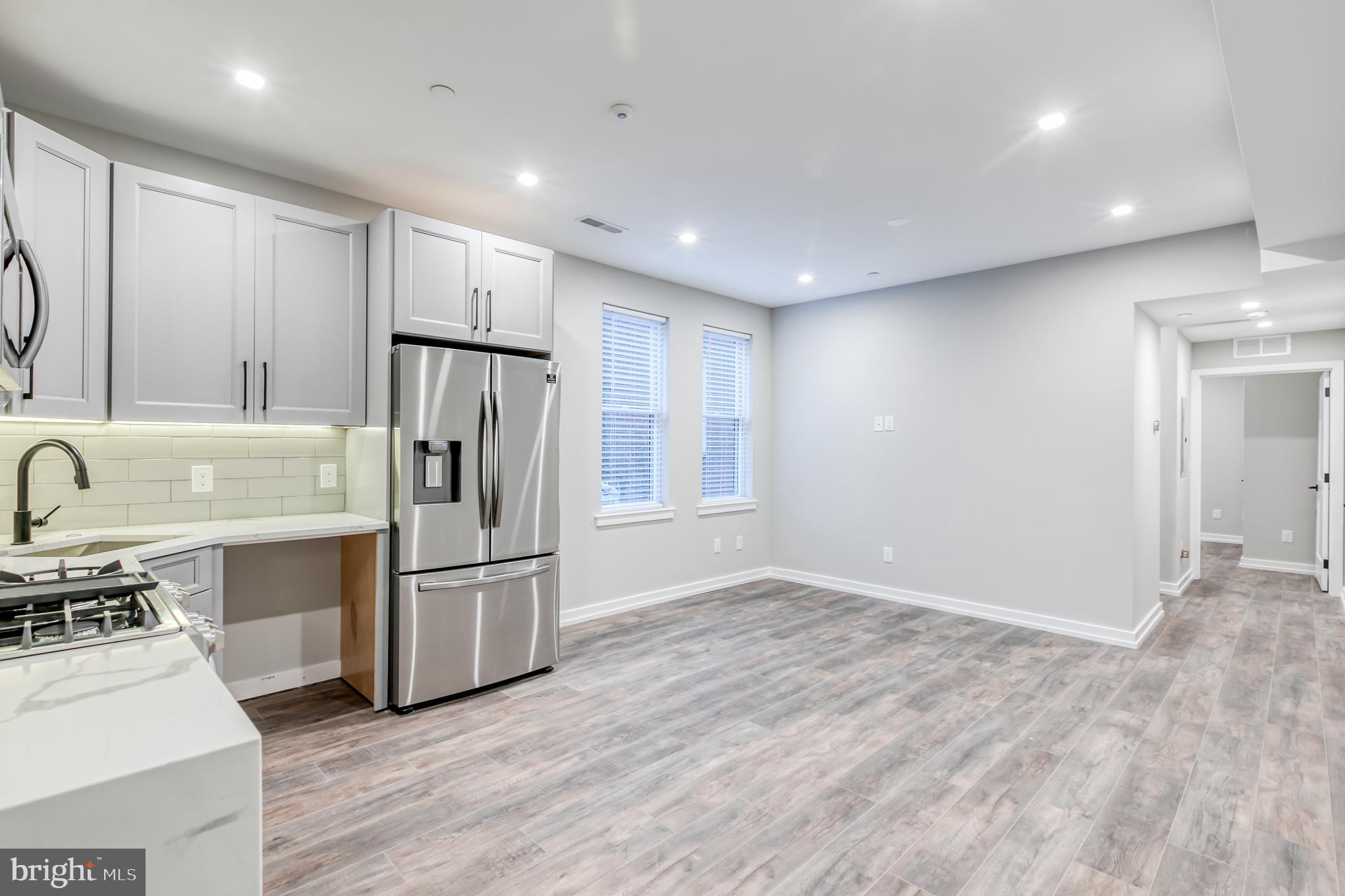 FAIRMOUNT - Residential Lease